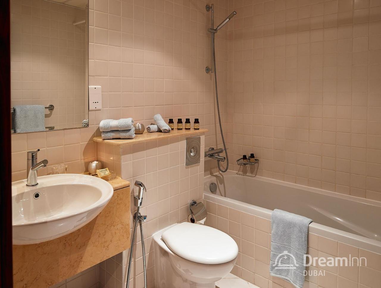 Dream Inn Apartments - Marina Quays Dubaï Extérieur photo
